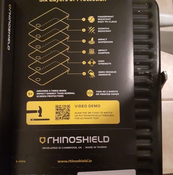 Solid Suit Rhinoshield for iPhone X - Picture 3 of 6